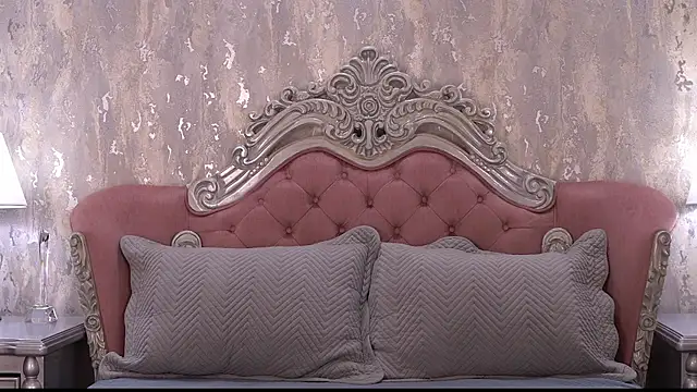 AngelineConnor online show from July 30, 10:20 pm