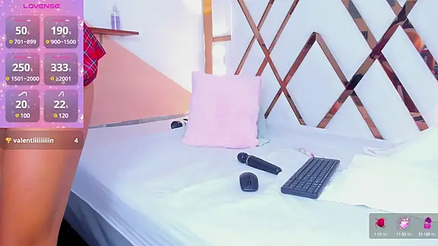 Snapshot of amberr_sweett69 chatting on December 2, 9:39 pm amberr sweett69 online show from December 2, 9:39 pm