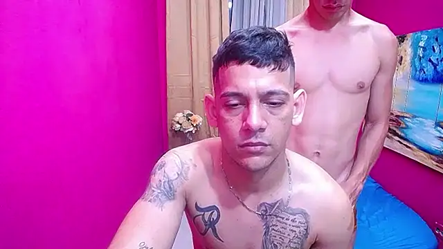 hugecocks hot online show from February 16, 7:43 pm