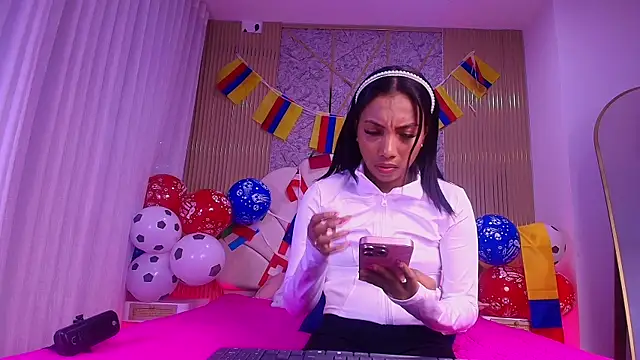 nata luna online show from July 3, 7:20 pm