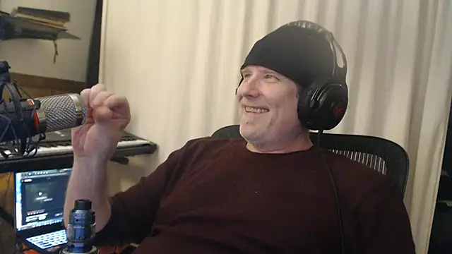 Snapshot of BrisonChase chatting on March 22, 2:05 am BrisonChase online show from March 22, 2:05 am