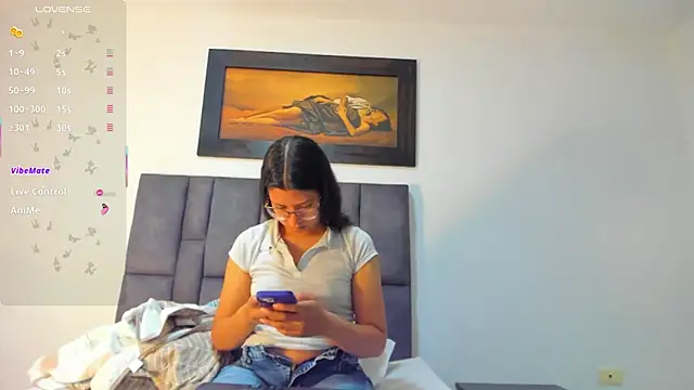 Vahiolet smith online show from June 26, 3:22 am