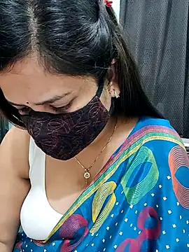 Snapshot of payal_sharma1 chatting on March 22, 12:35 pm payal sharma1 online show from March 22, 12:35 pm