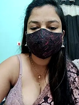 Snapshot of payal_sharma1 chatting on December 4, 1:26 am payal sharma1 online show from December 4, 1:26 am