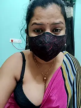 Snapshot of payal_sharma1 chatting on December 19, 1:07 pm payal sharma1 online show from December 19, 1:07 pm