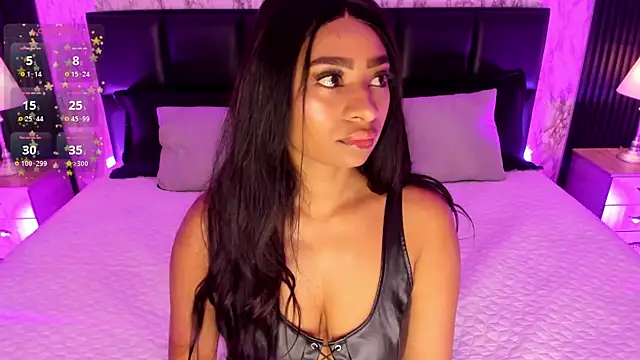 Snapshot of SpicyAmelia chatting on October 24, 12:34 pm SpicyAmelia online show from October 24, 12:34 pm