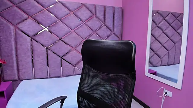 AnnySweett  online show from October 15, 6:19 pm