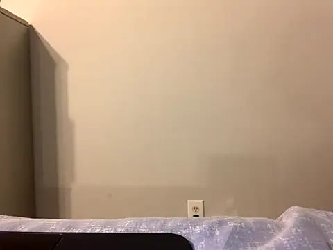 Snapshot of BubbaATL chatting on October 5, 10:29 pm BubbaATL online show from October 5, 10:29 pm