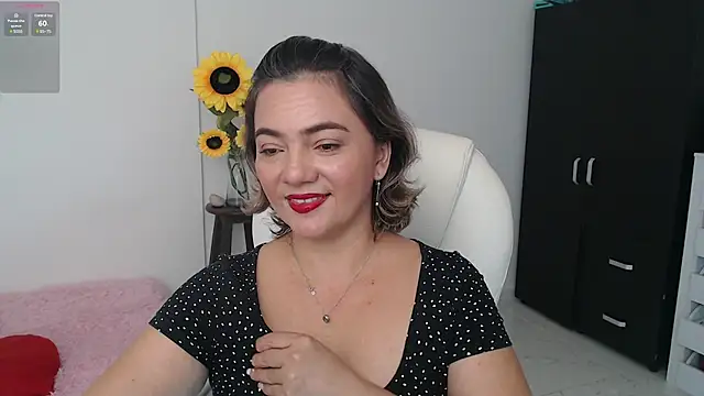 Ghada milf online show from December 18, 1:23 pm