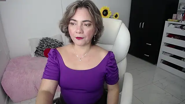 Ghada milf online show from February 17, 11:20 pm