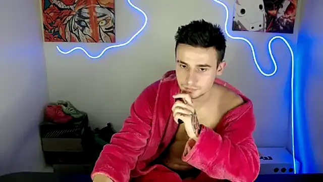Snapshot of Mike_severi2 chatting on December 7, 3:41 pm Mike severi2 online show from December 7, 3:41 pm