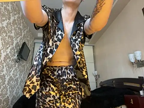 Snapshot of Mike_severi2 chatting on March 11, 9:59 am Mike severi2 online show from March 11, 9:59 am