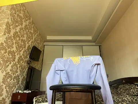 Snapshot of Mike_severi2 chatting on April 1, 1:41 pm Mike severi2 online show from April 1, 1:41 pm