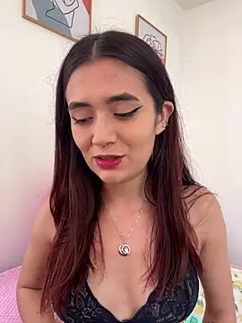 HallieLemon1 online show from February 21, 2:27 pm