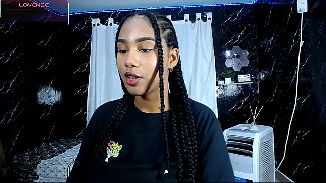 Hillary queen online show from October 12, 12:59 pm