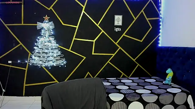 JANER 03 online show from December 19, 8:13 pm