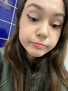 Peachy Dream online show from February 28, 8:28 pm