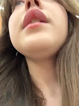 Peachy Dream online show from October 13, 6:08 pm