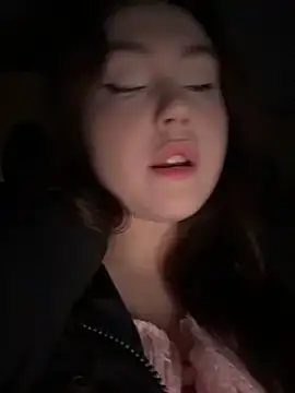 Peachy Dream online show from January 18, 6:12 pm