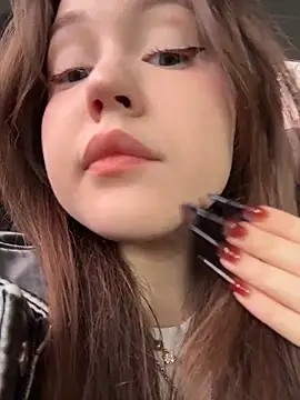 Peachy Dream online show from March 4, 1:39 pm