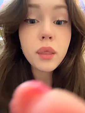 Peachy Dream online show from June 19, 5:28 pm