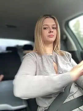 Love Bri online show from October 15, 10:26 am