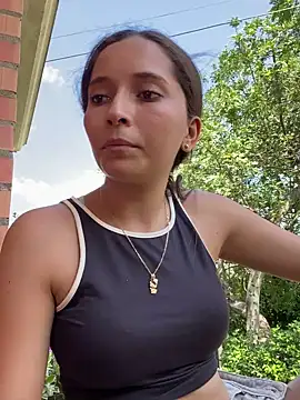 Snapshot of Penelope-Hot chatting on December 8, 7:00 pm Penelope-Hot online show from December 8, 7:00 pm