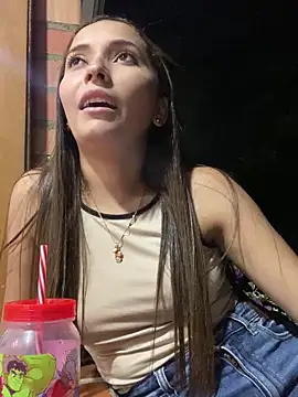 Snapshot of Penelope-Hot chatting on January 8, 1:00 am Penelope-Hot online show from January 8, 1:00 am