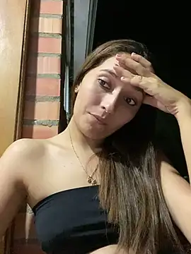 Snapshot of Penelope-Hot chatting on January 17, 12:20 am Penelope-Hot online show from January 17, 12:20 am