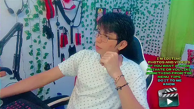 Andy gray online show from January 18, 1:09 am