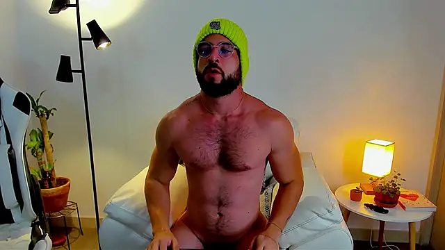 dafboy1 online show from February 4, 8:58 pm