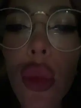 KylieJoyce online show from December 29, 8:04 pm