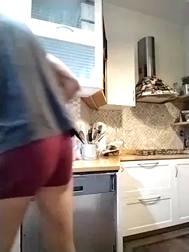 Snapshot of Frabox65 chatting on October 4, 5:05 am Frabox65 online show from October 4, 5:05 am