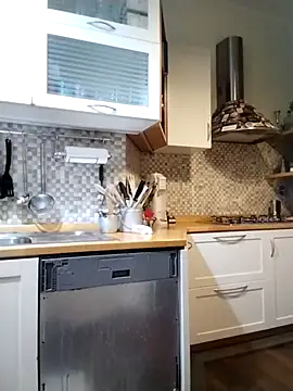 Snapshot of Frabox65 chatting on November 22, 6:01 am Frabox65 online show from November 22, 6:01 am