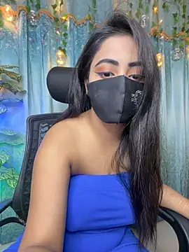 Snapshot of Monabby97 chatting on December 14, 5:18 pm Monabby97 online show from December 14, 5:18 pm