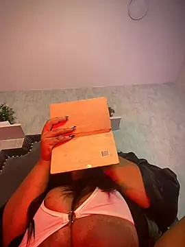 ailynBlaze online show from February 25, 6:09 pm