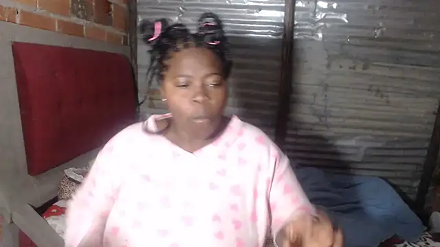 jjannakinky online show from February 7, 8:22 am