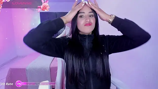 Snapshot of Tinylottie chatting on February 24, 1:58 am Tinylottie online show from February 24, 1:58 am