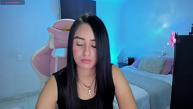 Tinylottie online show from June 9, 11:27 pm