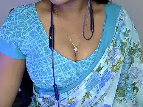 shila20 online show from February 4, 3:22 am