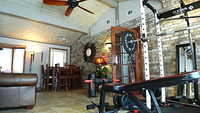 LushianaFitness online show from January 8, 6:41 pm