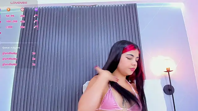 Snapshot of stephany_roses_ chatting on February 20, 7:08 pm stephany roses online show from February 20, 7:08 pm