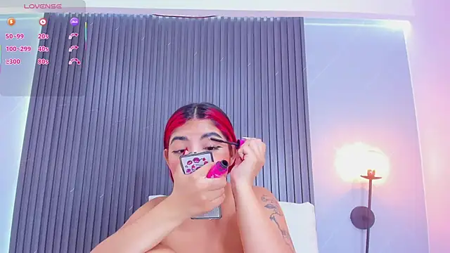 Snapshot of stephany_roses_ chatting on February 22, 7:36 pm stephany roses online show from February 22, 7:36 pm