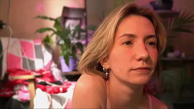 Arianna Richi online show from July 10, 11:35 am