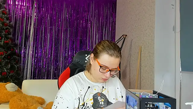 Snapshot of Seductive_She_Wolf chatting on January 31, 9:26 pm Seductive She Wolf online show from January 31, 9:26 pm