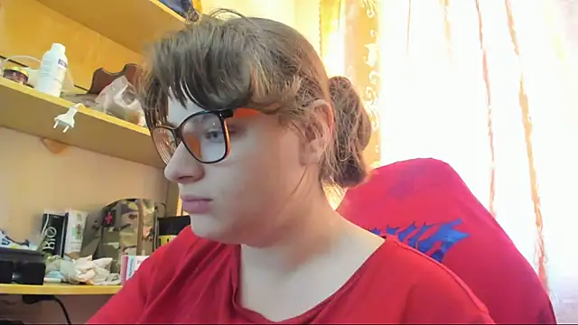 Seductive She Wolf online show from June 8, 5:57 pm