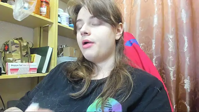 Seductive She Wolf online show from June 11, 7:56 pm