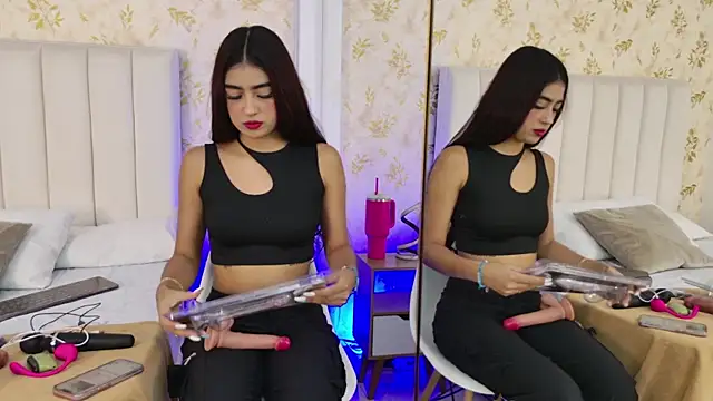 Mia-Monroe online show from September 30, 7:52 pm