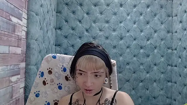 Snapshot of Samantha_Smiith chatting on October 10, 3:49 am Samantha Smiith online show from October 10, 3:49 am