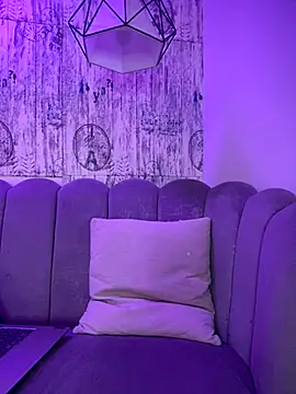 Snapshot of AbyThompson chatting on September 22, 12:29 pm AbyThompson online show from September 22, 12:29 pm